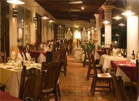 Parador Hotel Restaurant